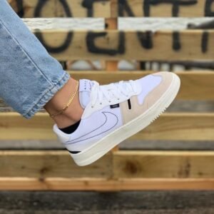 squash-shoes